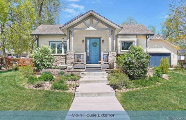 Spacious 3 bed/3.5 bath home in Arvada photos photos