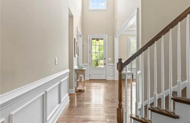 12460 Pindell Circle Gallery 4