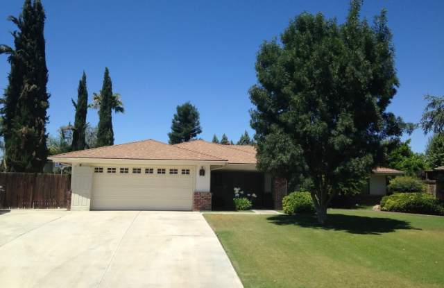 POOL! Nice 3+2.5 Southwest Bakersfield - Laurelglen Area photos photos