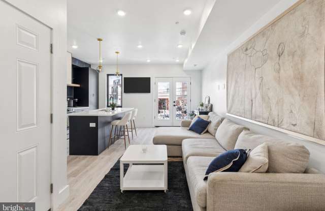 1602 RIDGE Avenue unit: #3 photos photos