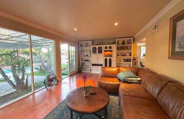 Beautiful 4 Bed / 3 Bath Home in Garden Grove For Rent - 10331 Eleanor Drive, Garden Grove, CA 92840