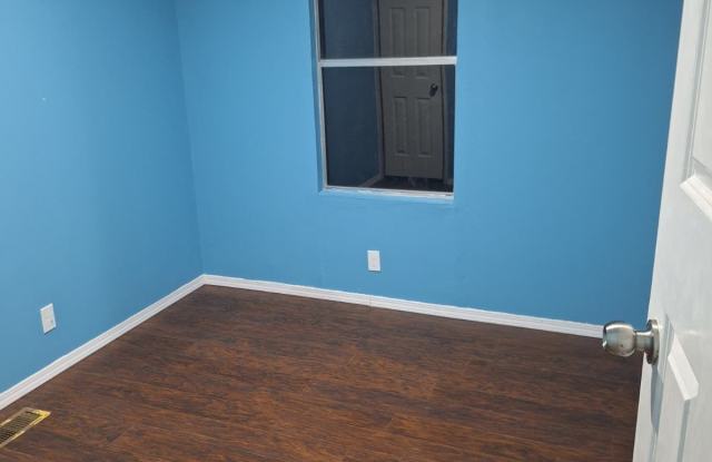 Unit #2 14063 Bradley Rd photos photos