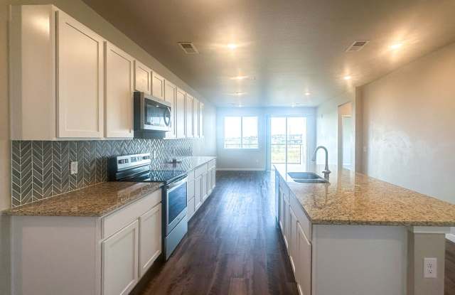 TRAILS AT WESTCREEK - 3bd 2ba condo with 1-car garage! Gallery 4