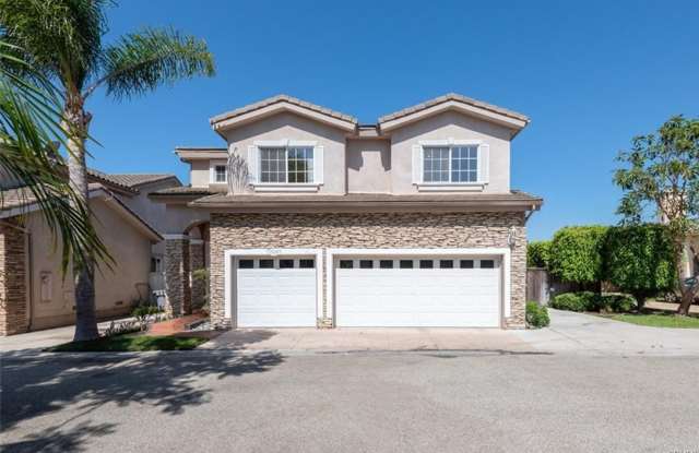 Executive Town Home in Central Torrance photos photos