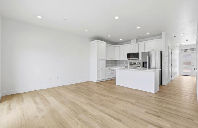 6820 West Court Street - C-106 photos photos