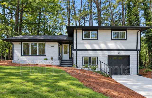 3025 McKenzie Road Gallery 1