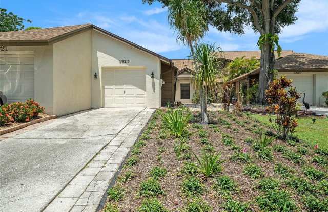 1923 BAYSHORE Court Gallery 2