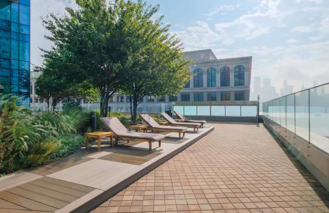 70 Greene Gallery 3
