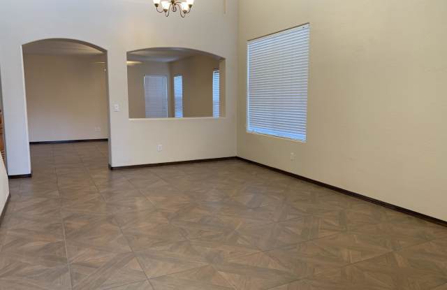 3255 E JOSEPH Way Gallery 3