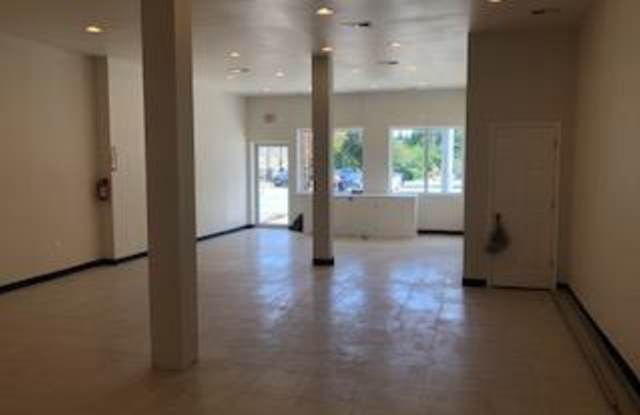 3996 ROLAND AVE Gallery 2