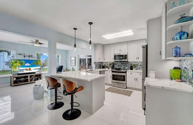 10339 Daphne Avenue, Palm Beach Gardens, FL 33410 photos photos