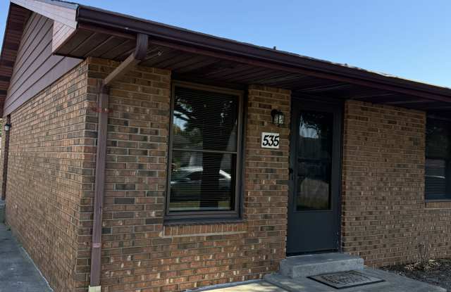 535 Sycamore Manor Gallery 1