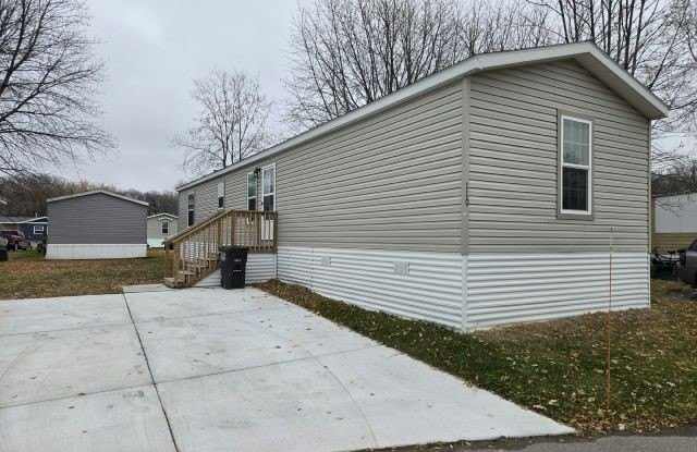 110 Maple Dr photos photos