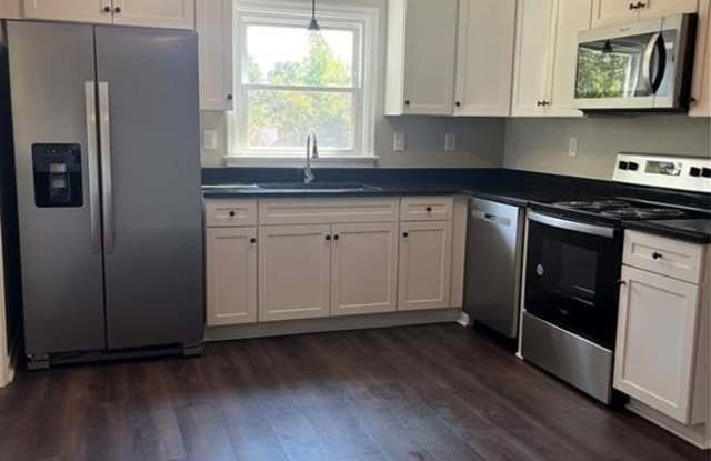 7032 Claybird Lane Gallery 4