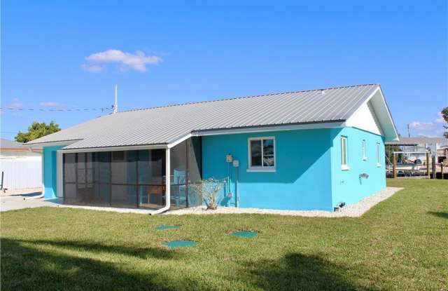 2744 Sanderling Court photos photos