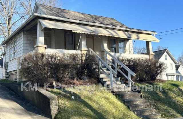491 Allyn St - 491 Allyn Street, Akron, OH 44311