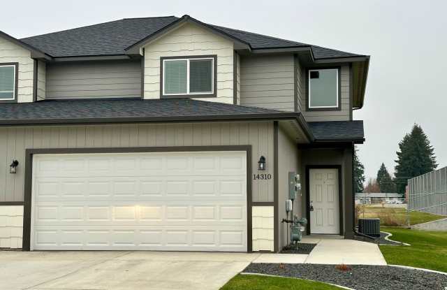 Available Now! Beautiful 3 Bedroom, 2.5 bath in Spokane Valley! - 14310 East 13th Avenue, Spokane Valley, WA 99037