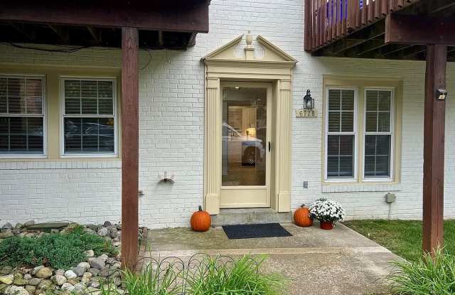 6728 OFFUTT Lane unit: 200A photos photos