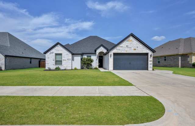 Gorgeous Home In Stephenville photos photos Gorgeous Home In Stephenville photos photos