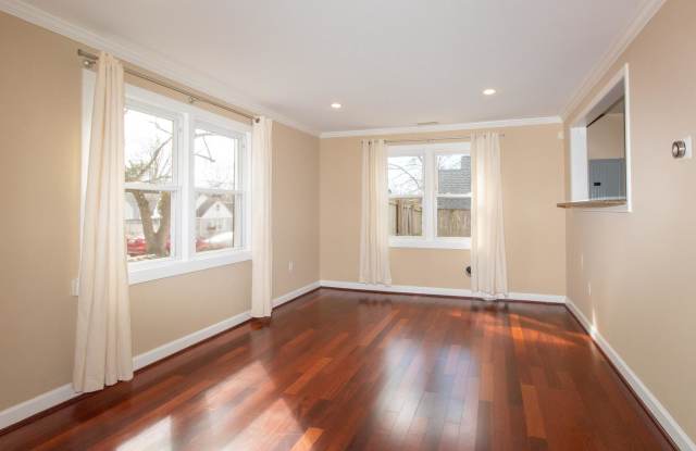 6912 STANDISH DRIVE Gallery 4