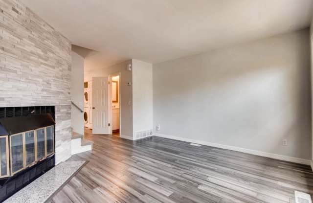 8976 W Dartmouth Pl Gallery 3
