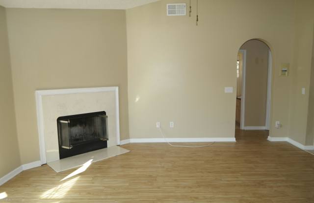 2448 GLADE SPRINGS DR Gallery 4