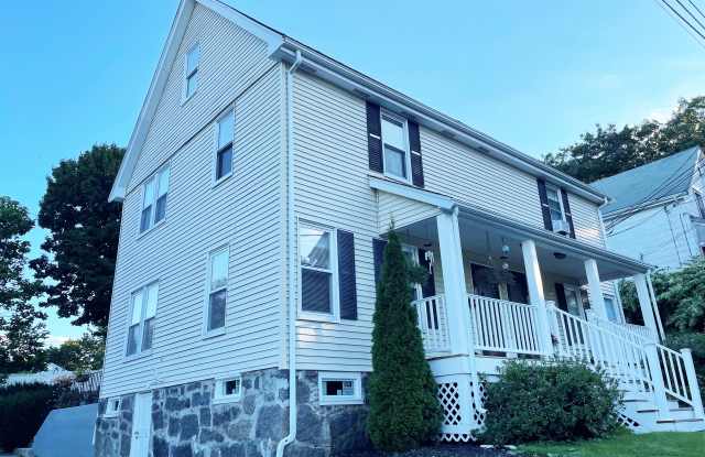 24 Hill Ave photos photos