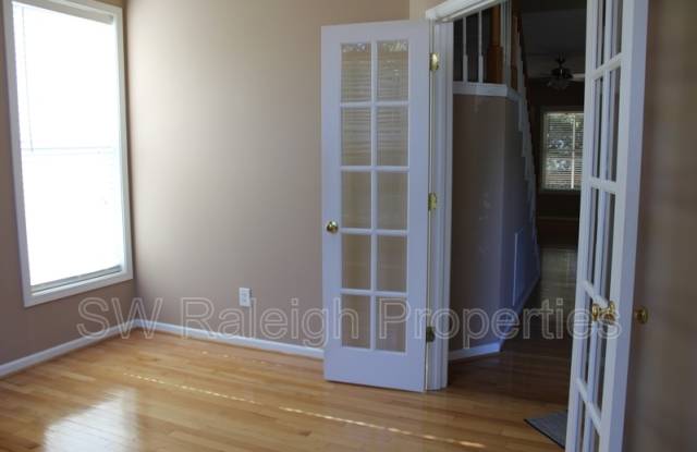 1412 Willow Leaf Way Gallery 4