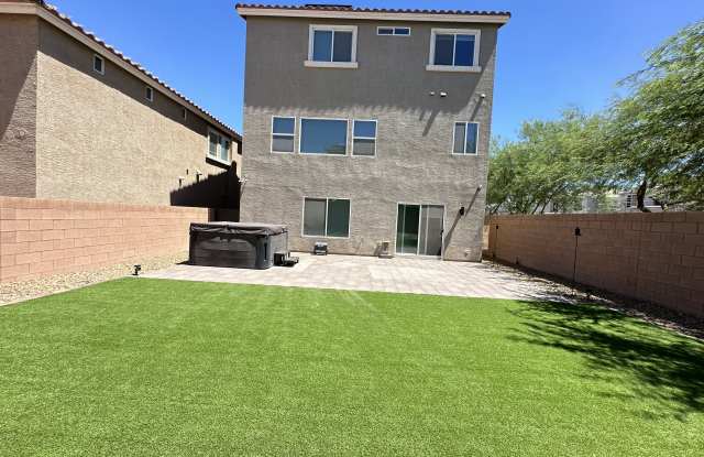 10187 Lawton Ridge Court Gallery 2