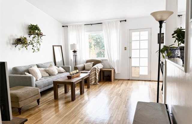 19311 South Inglewood Avenue Gallery 3