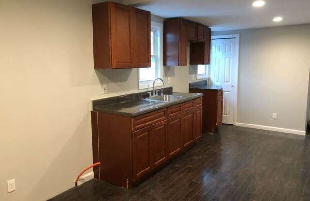 77 E Jersey St 2 - 77 East Jersey Street, Elizabeth, NJ 07206