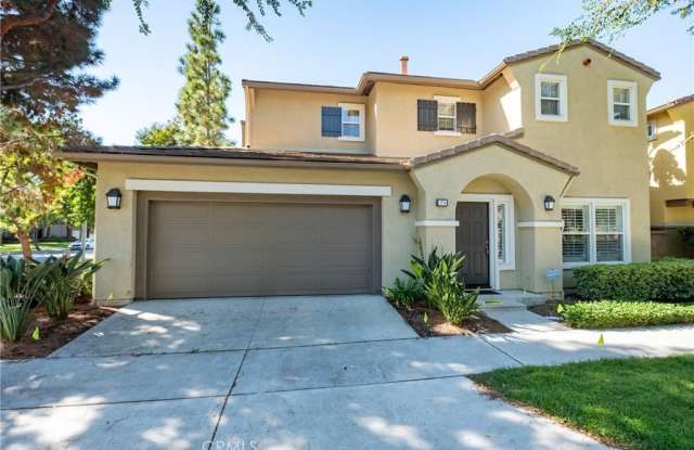 25 Periwinkle - 25 Periwinkle, Irvine, CA 92618