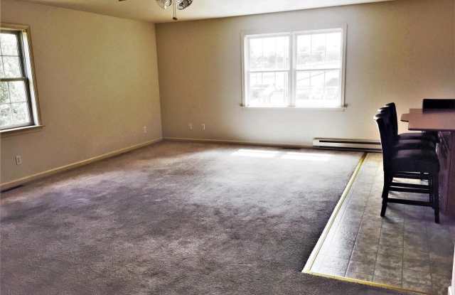 3315 E LINCOLN Highway E Gallery 4