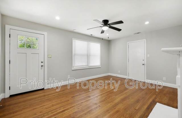 1317 Remount Road Gallery 2