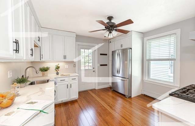 Nicely renovated 2 bed 1.5 bath condo with 2 parking spots in Waltham! photos photos