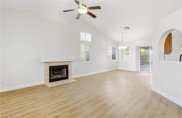 126 Grandview Drive Gallery 4