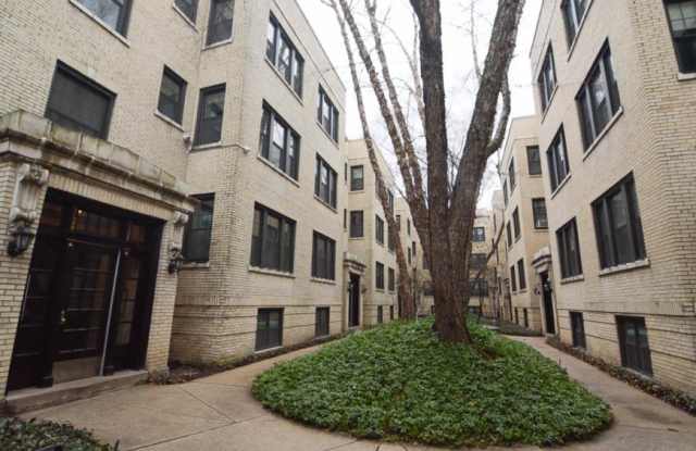 4876 Magnolia - 4876 North Magnolia Avenue, Chicago, IL 60640