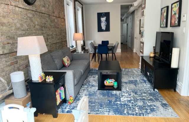 1746 W Beach Ave - 1746 West Beach Avenue, Chicago, IL 60622