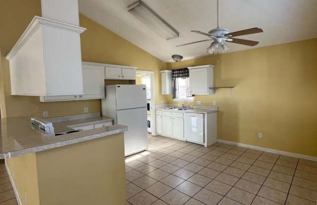Palm Cove Single Family Home Gallery 4
