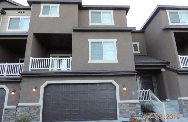 Newer 3 Bed Town Home - Provo's Southeast Bench photos photos