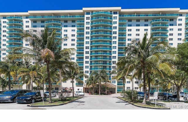 19390 Collins Ave - 19390 Collins Avenue, Sunny Isles Beach, FL 33160