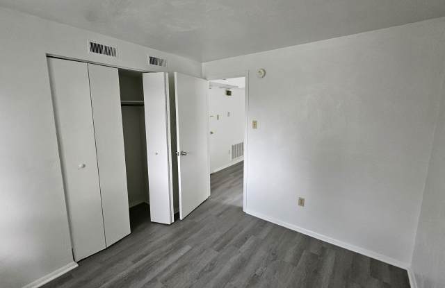 1023 Wallace Avenue#4 Gallery 3