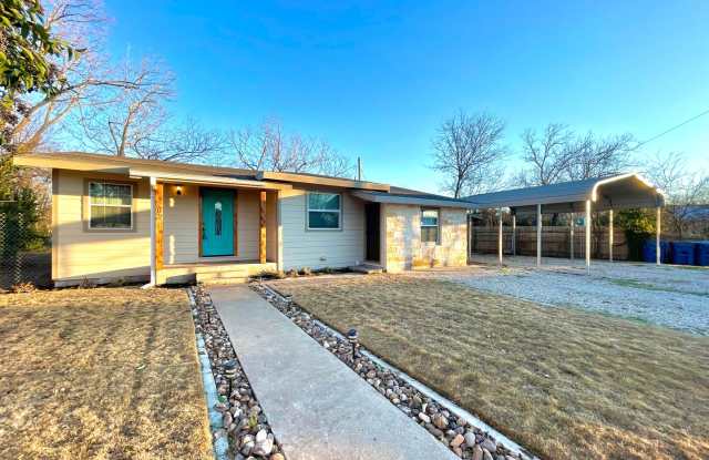 Cozy 3/2 home photos photos