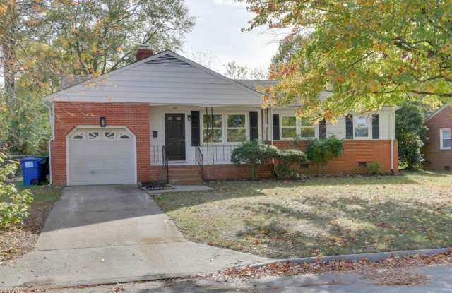 336 Beechmont Drive - 336 Beechmont Drive, Newport News, VA 23608