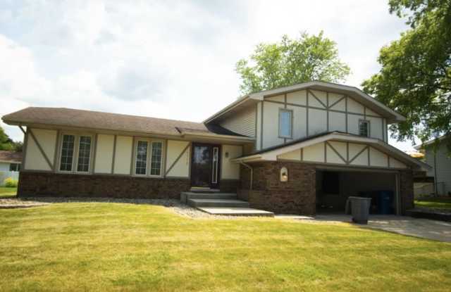 1115 Sioux Dr photos photos