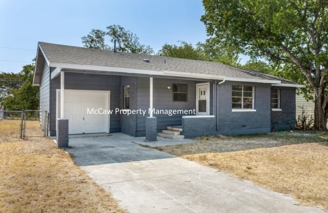 1201 S 9th St - 1201 9th Street, Copperas Cove, TX 76522
