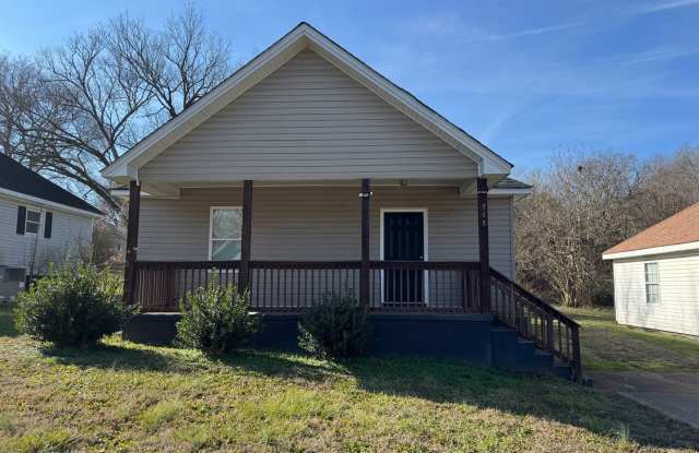 Available to Show photos photos Available to Show photos photos