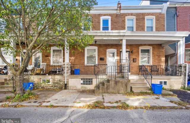 439 DUPONT Street Gallery 1