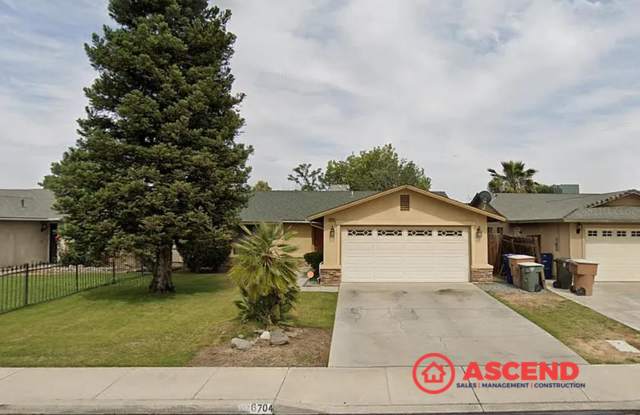 Charming 3 Bed, 2 Bath Home in SE Bakersfield photos photos