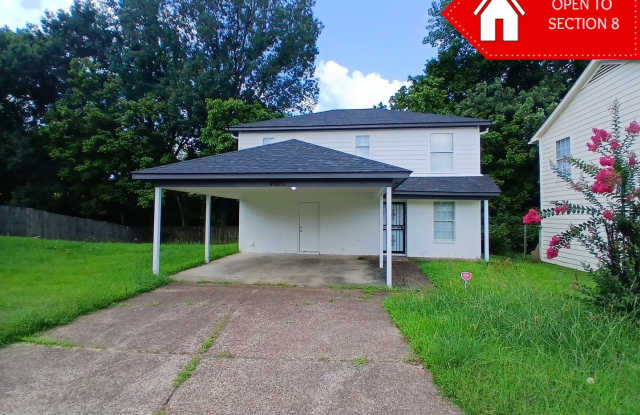 Charming 3 bedroom 2.5 bath home in Raleigh Estates - Open To Section 8 photos photos